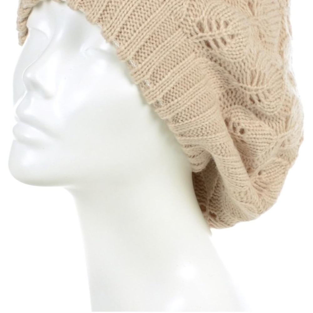 Chic Beige Knit Beret